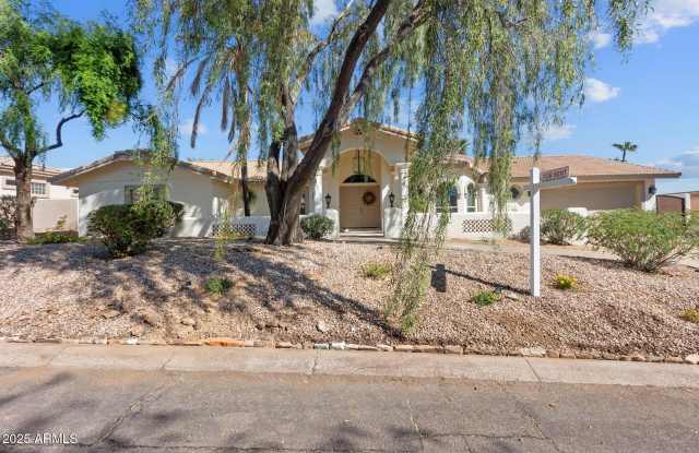 15912 E Centipede Drive