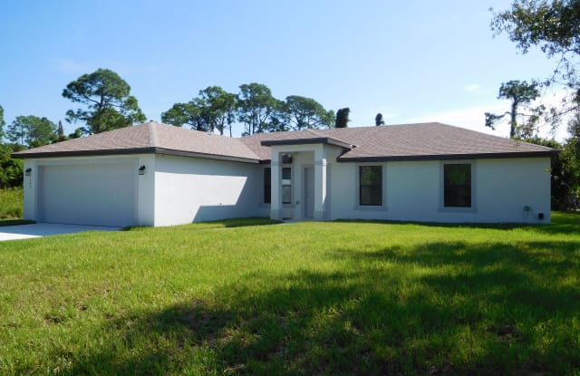 343 Lester Ave S - 343 Lester Avenue South, Lehigh Acres, FL 33974