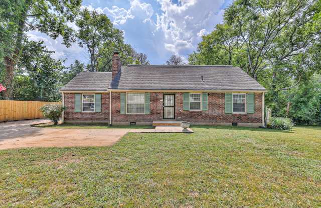 Photo of 1032 Dozier Place