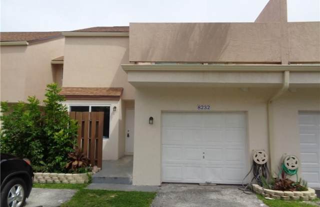 8232 NW 8th Pl - 8232 Northwest 8th Place, Plantation, FL 33324