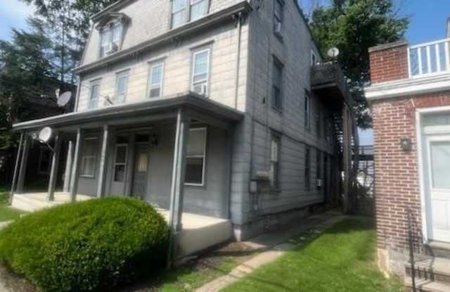 543 BRIDGE Street