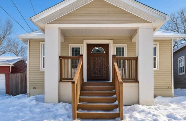 Photo of Spacious 2 Bedroom 2 Bath Home