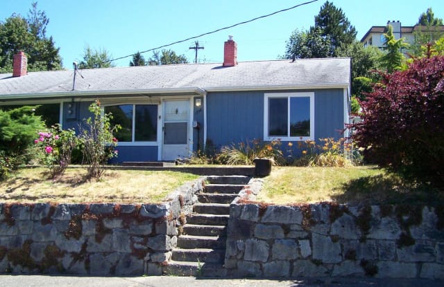 1738 Olympic Ave - 1738 Olympic Avenue, Bremerton, WA 98312