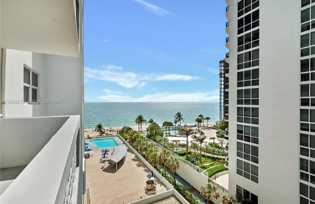 4250 Galt Ocean Dr