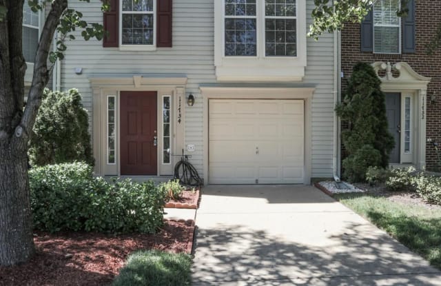 11754 BATLEY PLACE - 11754 Batley Place, Lake Ridge, VA 22192