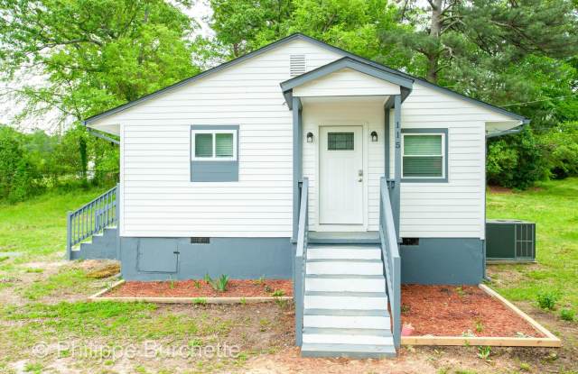 $2,000 – 2-bedroom, 1-bathroom house in Hillsborough with Beautiful Brand-New Amenities photos photos