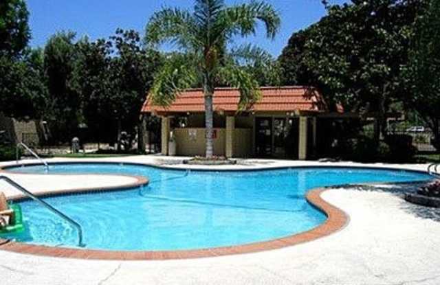 6851 Alvarado Road #16