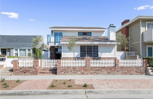 116 10th Street - 116 10th Street, Huntington Beach, CA 92648