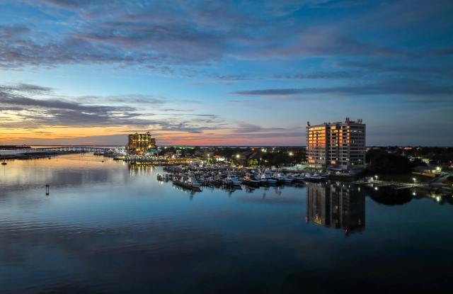 Photo of 320 Harbor Boulevard unit: 901