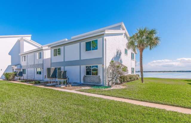 Photo of 1401 GULF BOULEVARD