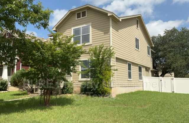 1525 Davis Mountain Loop