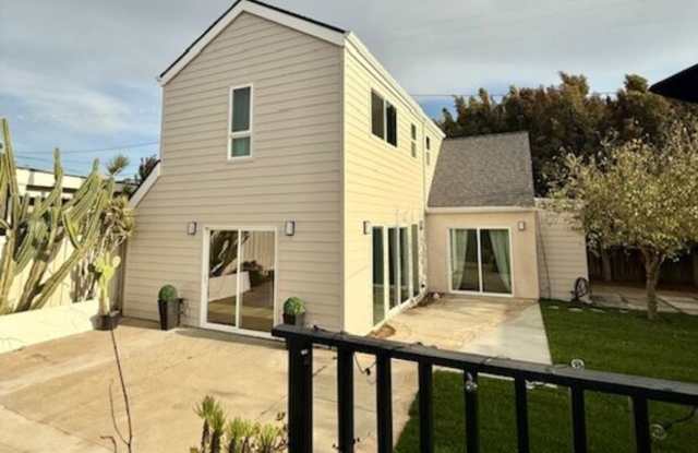 6506 West 83rd Place