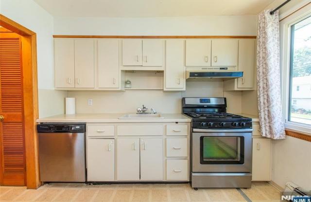 25 Fournier Crescent