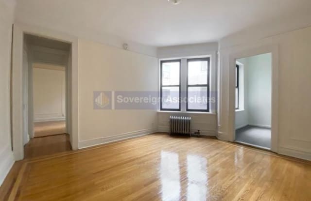 565 Fort Washington Avenue - 565 Fort Washington Avenue, New York City, NY 10033