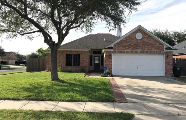 7217 Brightwood Dr - 7217 Brightwood Drive, Corpus Christi, TX 78414