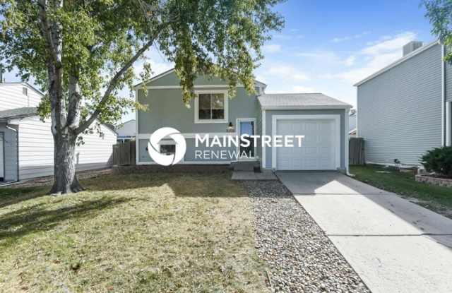 9305 West 100th Circle