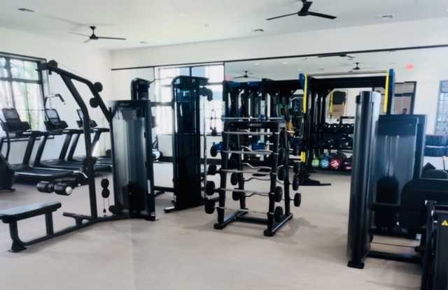 15839 Northwest 2nd Avenue