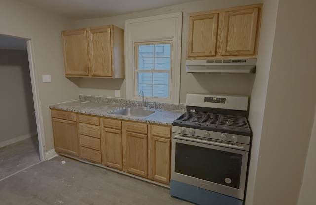 304 Porter Street - 1