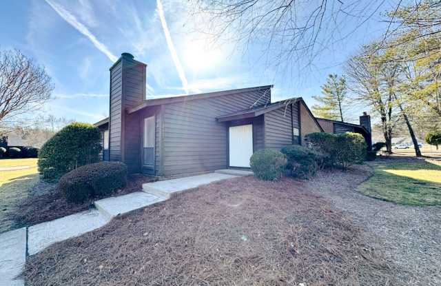 Holden Village Townhome Available - Newly Renovated