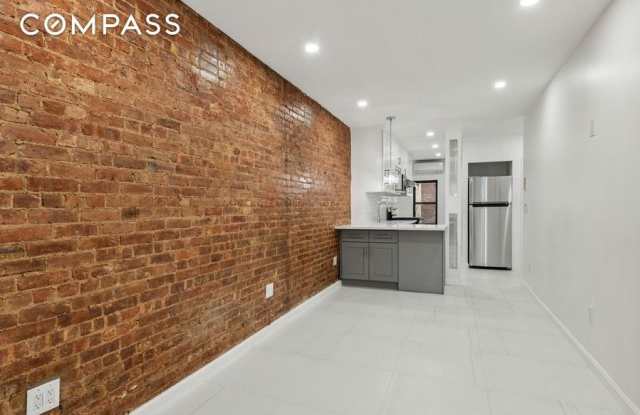 239 West 26th Street