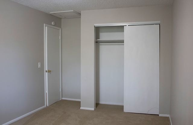 Powderhorn Apartments