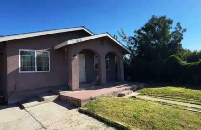 Photo of Beautiful home in the heart of Cutler, CA!