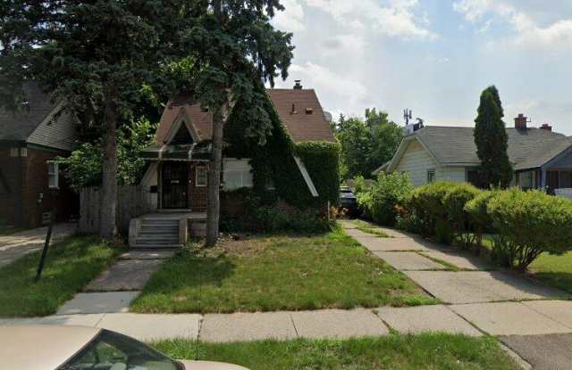 7246 Rosemont Avenue