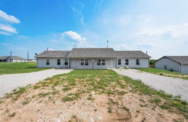 177 Private Road 4211 - 177 Private Road 4211, Wise County, TX 76234