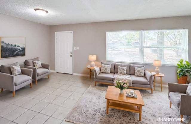 4308 East Clifton Street