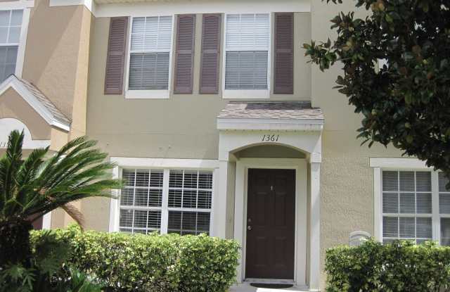 1361 Hampton Park Lane