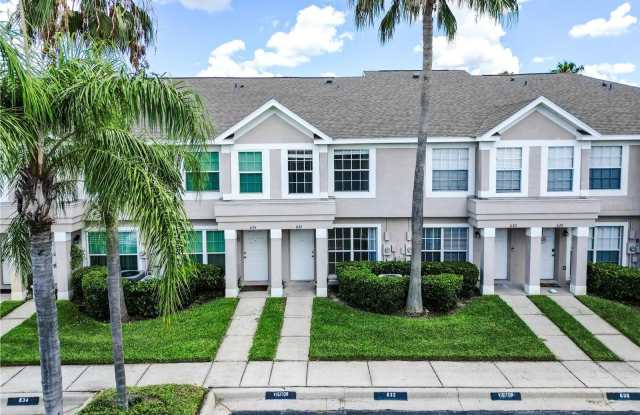 632 KENSINGTON LAKE CIR