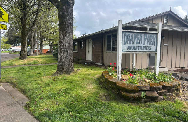 (905) Draper Arms Apartments - 2 Bedroom / 1 Bathroom (UPDATED)