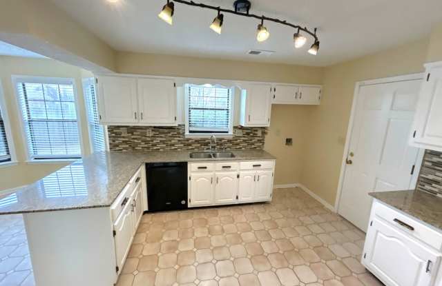 8209 Crimson Creek Dr