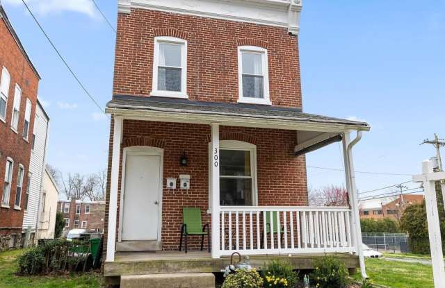 Photo of 300 E FRONT Street unit: 1St Floor