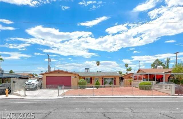 861 E Hacienda Avenue