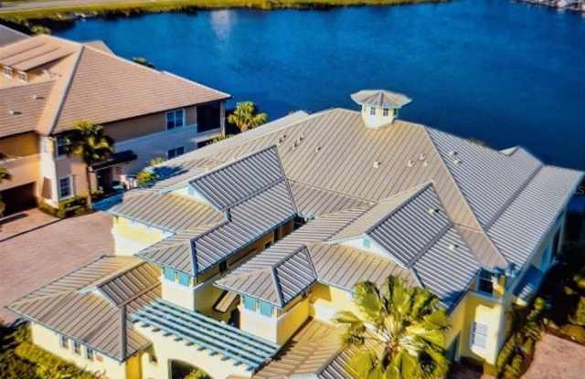 Photo of 1121 RIVERSCAPE STREET