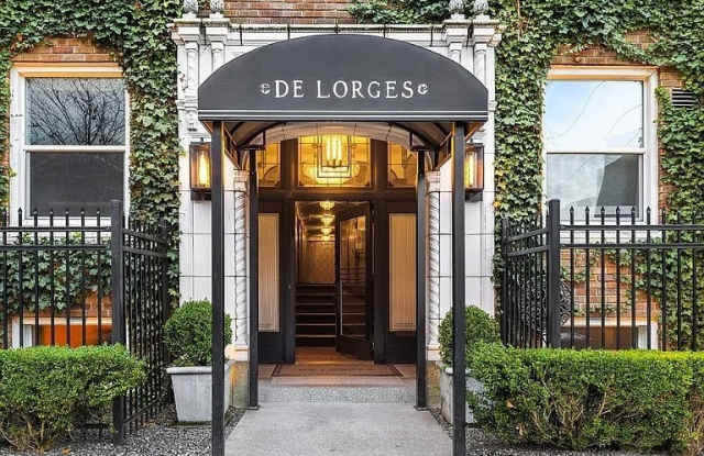 Photo of 325 Harvard Avenue East