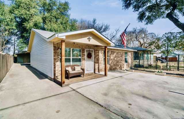 Photo of 239 Peabody Avenue - 2