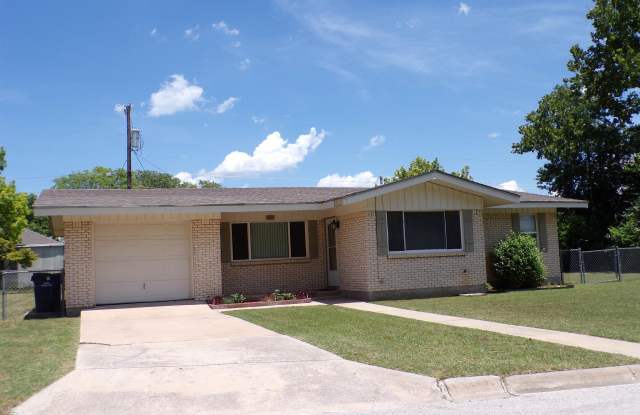313 Highland