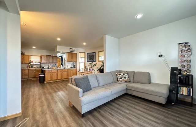 Photo of AVAILABLE NOW - Remodeled 3 Bed 1.5 Bath Central Hillside Home