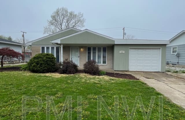 6850 Van Buren Pl - 6850 Van Buren Place, Merrillville, IN 46410