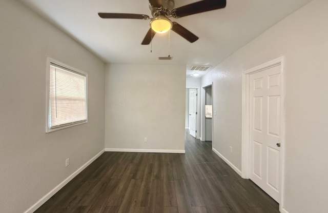 2 Bedroom, 1 Bathroom Home with Yard - Flexible Leasing Option with 7 Months Lease