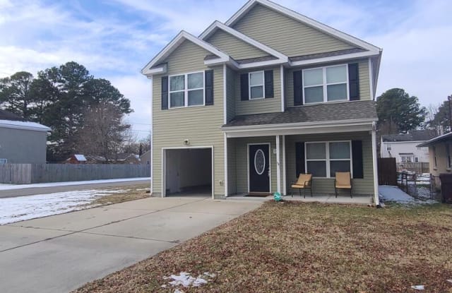 1139 Hazel Avenue - 1139 Hazel Avenue, Chesapeake, VA 23325