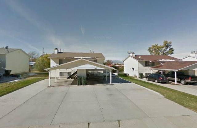 411 Noble Rd - 411 Noble Road, Tooele, UT 84074