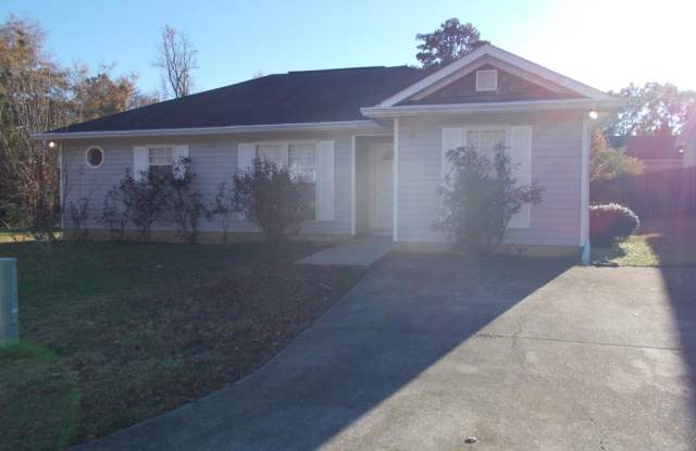 20 LEXINGTON CIRCLE - 20 Lexington Cir, Phenix City, AL 36869