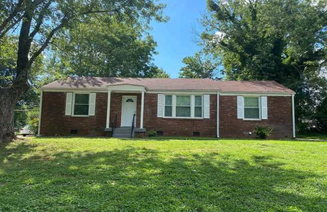 Photo of 3609 Lakewood Drive