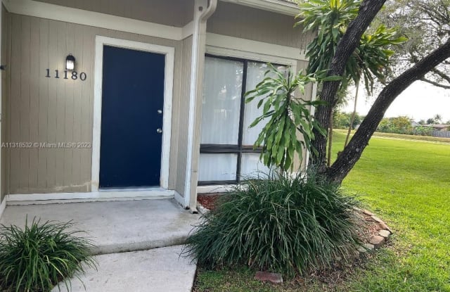 11180 NW 35th St - 11180 Northwest 35th Street, Sunrise, FL 33351