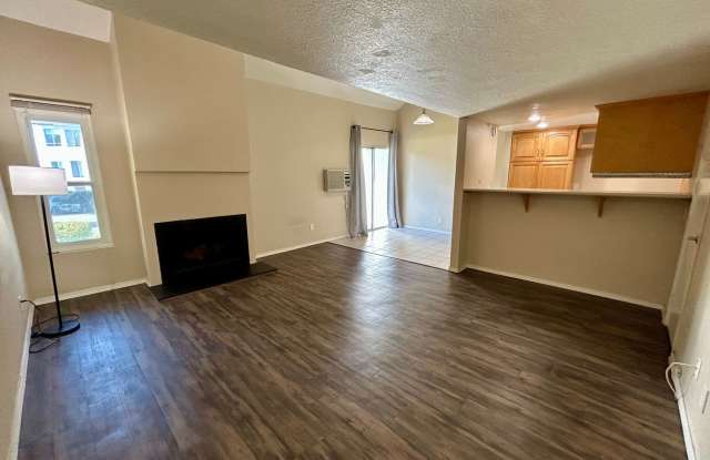 Photo of 1 Bed, 1 Bath Loft Condo in La Mesa!
