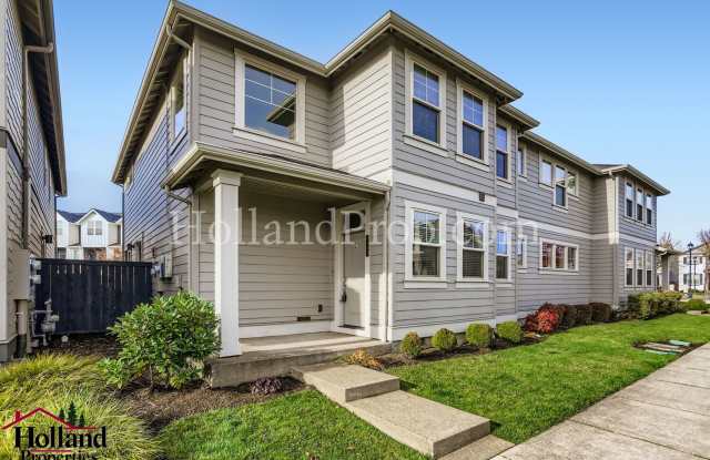 Photo of Bright and light 3 bedroom 2 bath home in Hillsboro