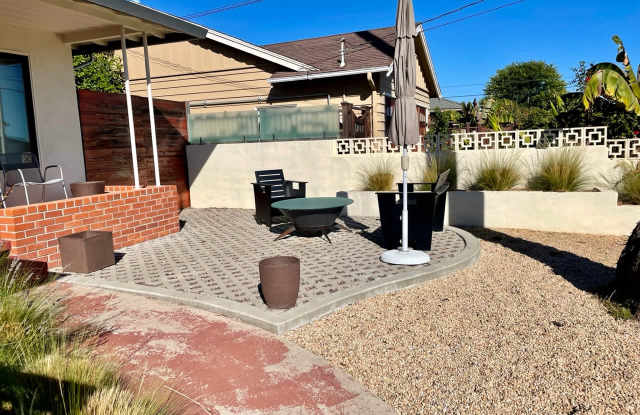 61 Alta Vista Dr.